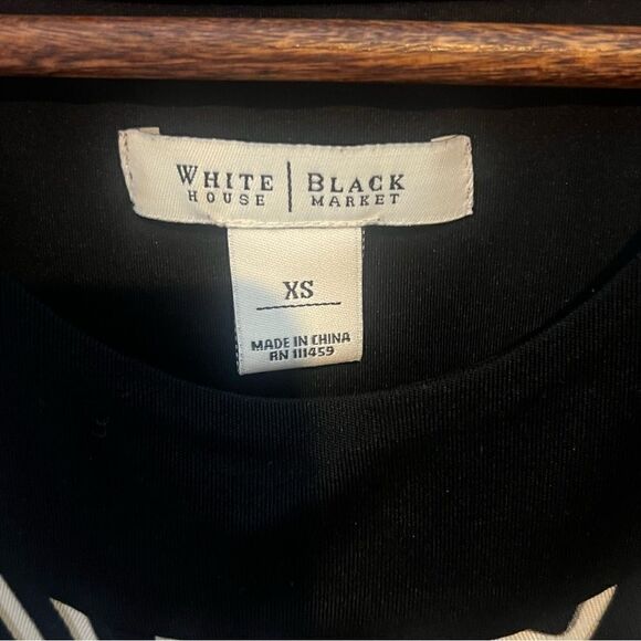 White House Black Market Silk Chain Link Logo Halter Top - Picture 5 of 6